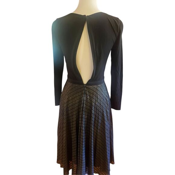 CATHERINE DEANE Metallic Nicki Dress Size 2 MSRP: $475 - Picture 9 of 10